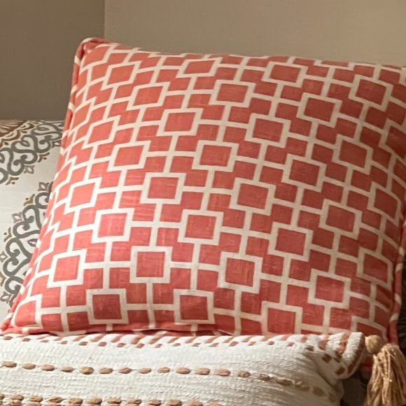 PAIR of DOWN Modern Double-Sided Throw Pillows and Zipper Closure Geometrical - Picture 2 of 7